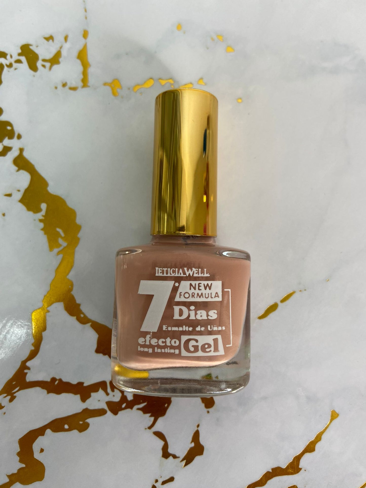 Pintauñas efecto gel