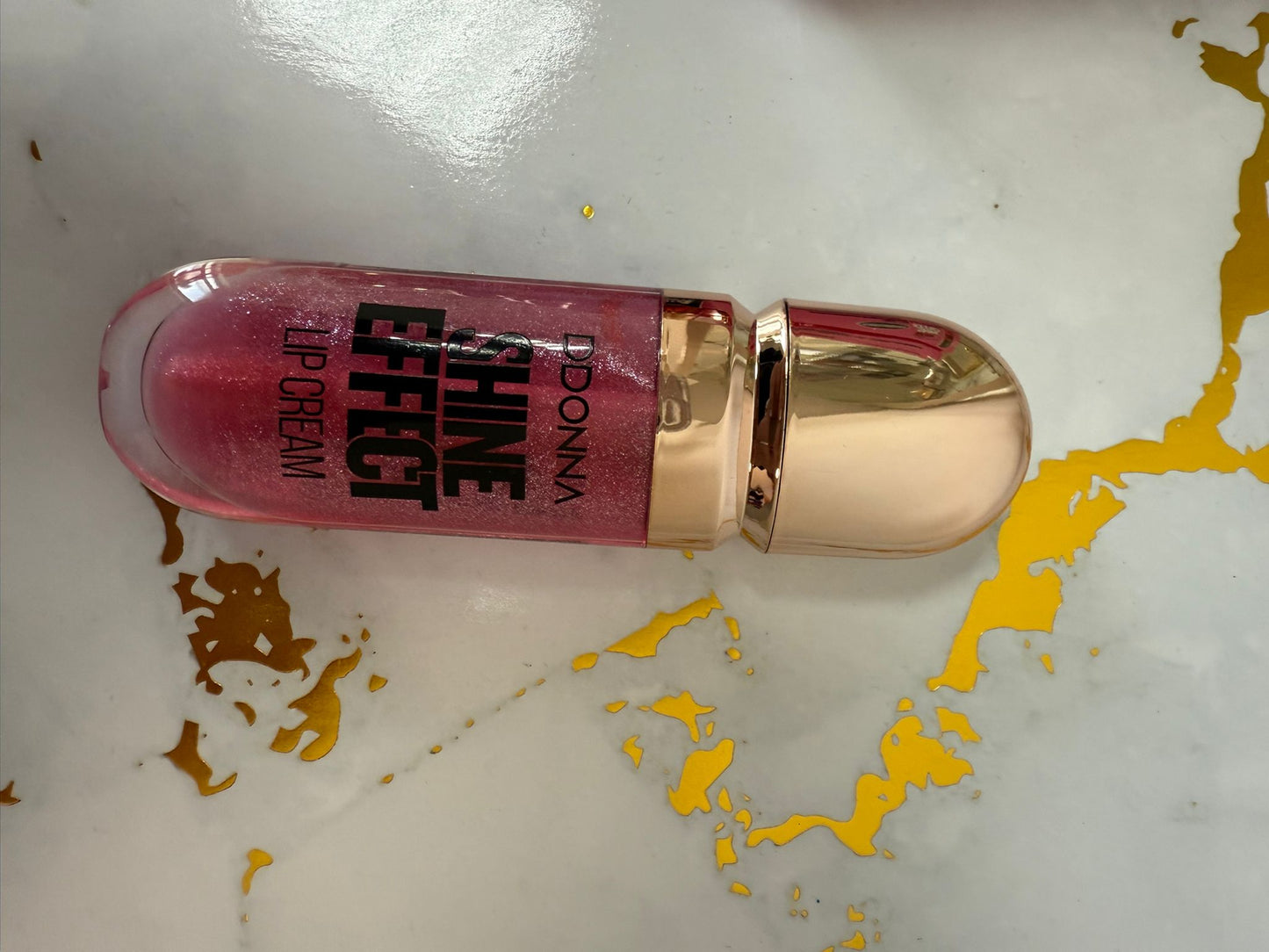 Crema labial brillo