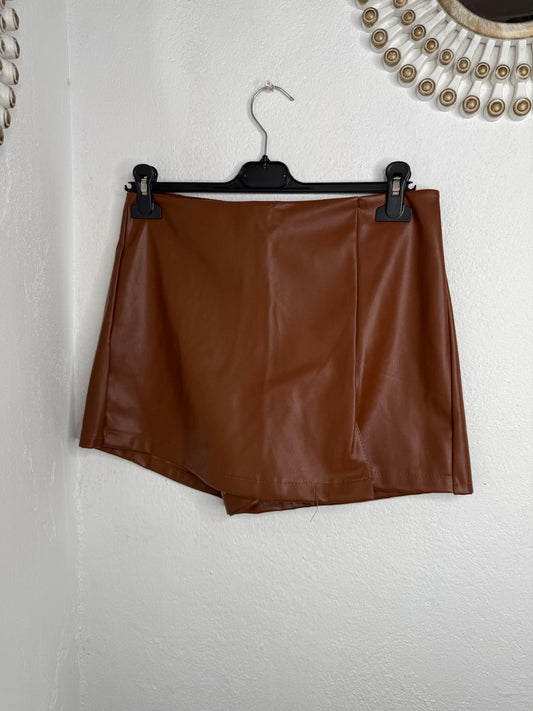 Falda pantalón corta