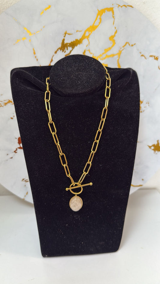 Collar piedra dorado