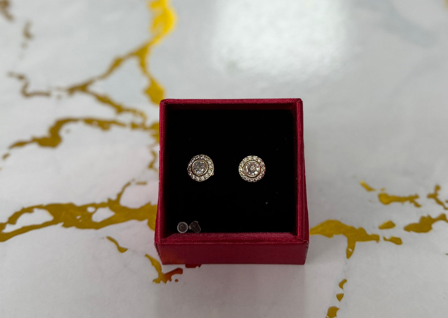 Pendientes reyes