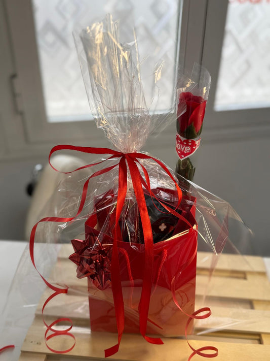 Cesta san valentín bisutería