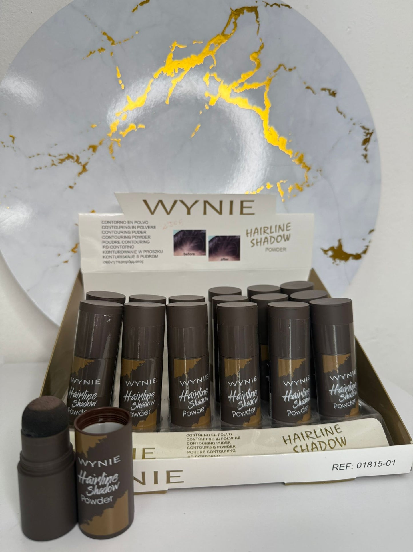 Contorno en polvo para definir la línea del cabello