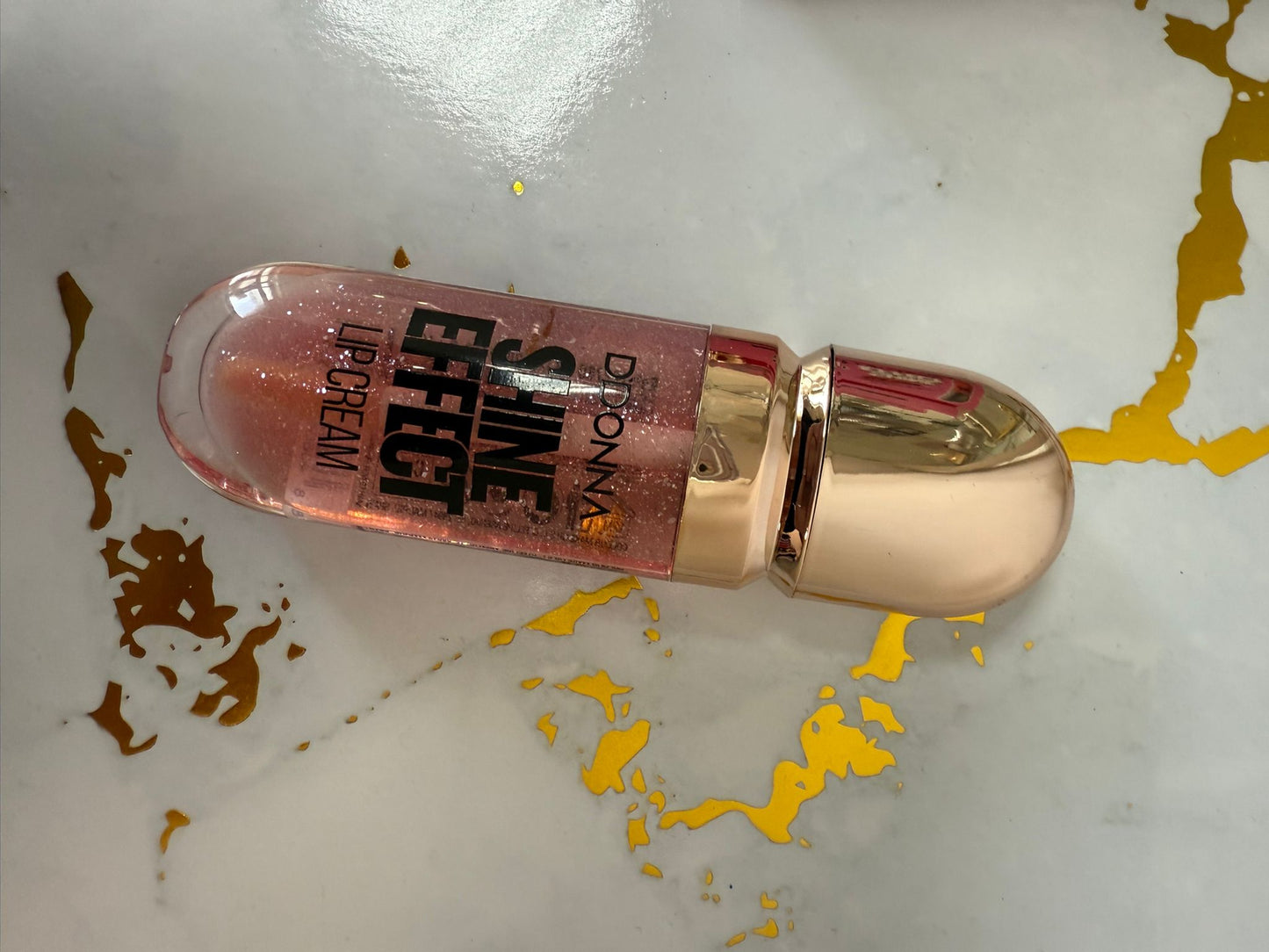 Crema labial brillo