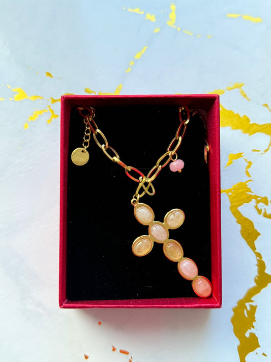 Collar cruz fina