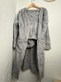 gris m/l